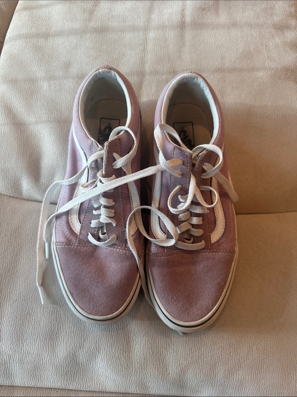 Vans Low-Top Sneakers in Dusty Pink and White